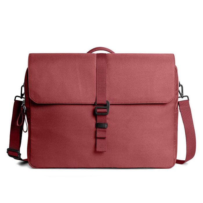 Charcoal Mantle Messenger