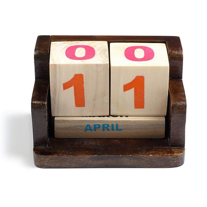 Wooden Perpetual Desk Calendar